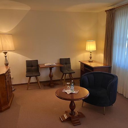 Appartment-Hotel-Hoelzl Grünwald Zewnętrze zdjęcie